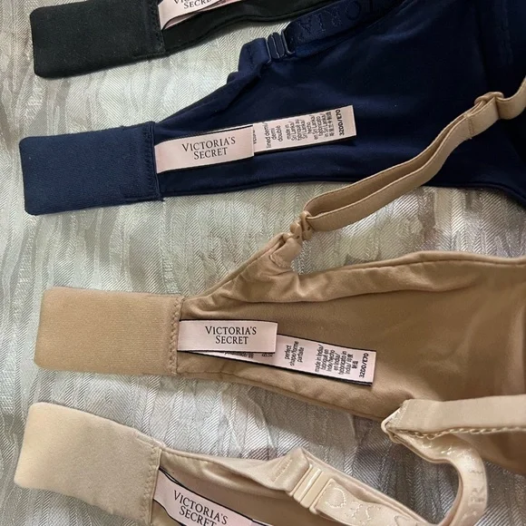 Victoria’s Secret 4 Bras - Black, Navy, Tan and Beige - Picture 5 of 5